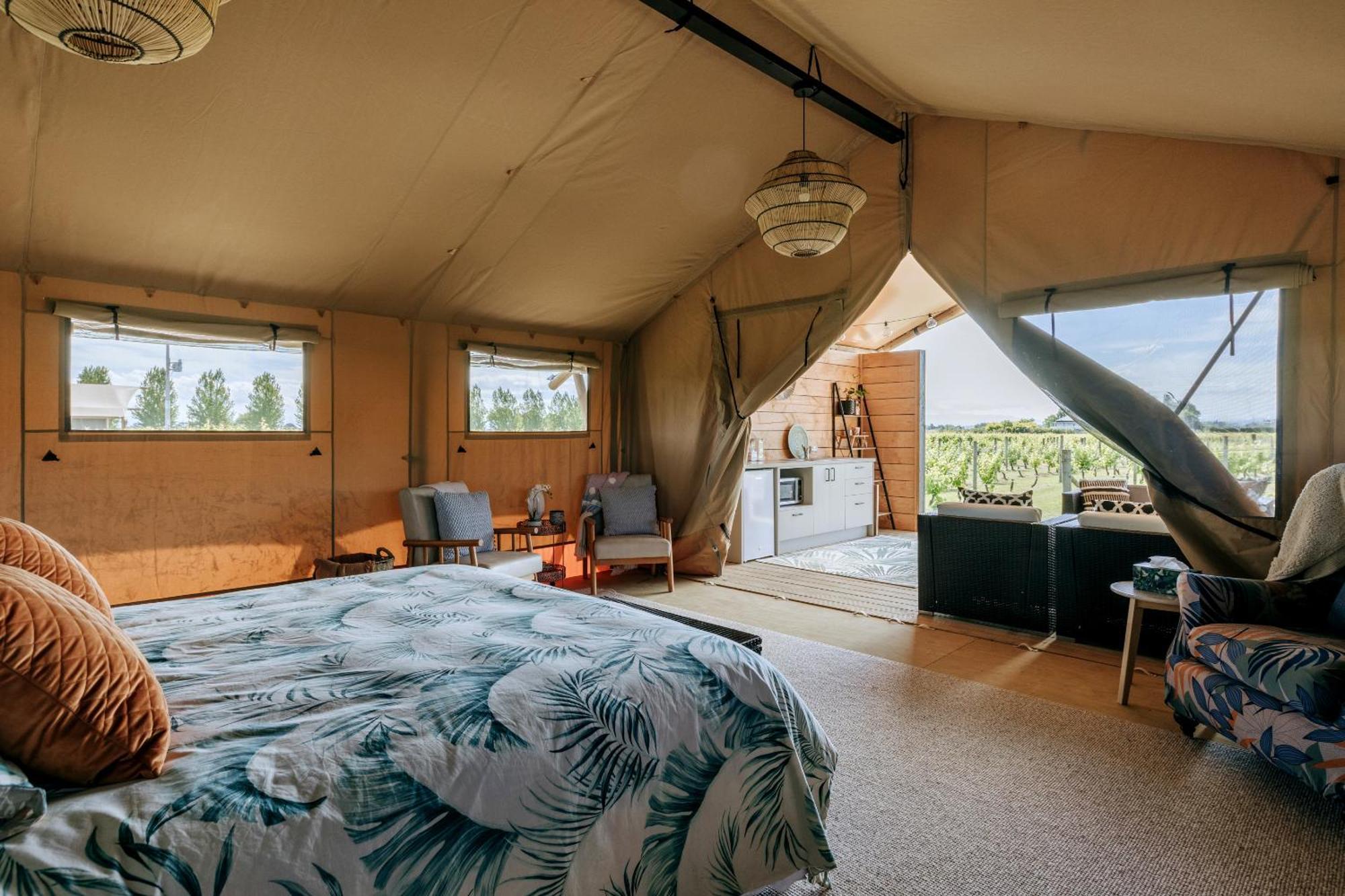 Villas & Vines Glamping Hastings Extérieur photo