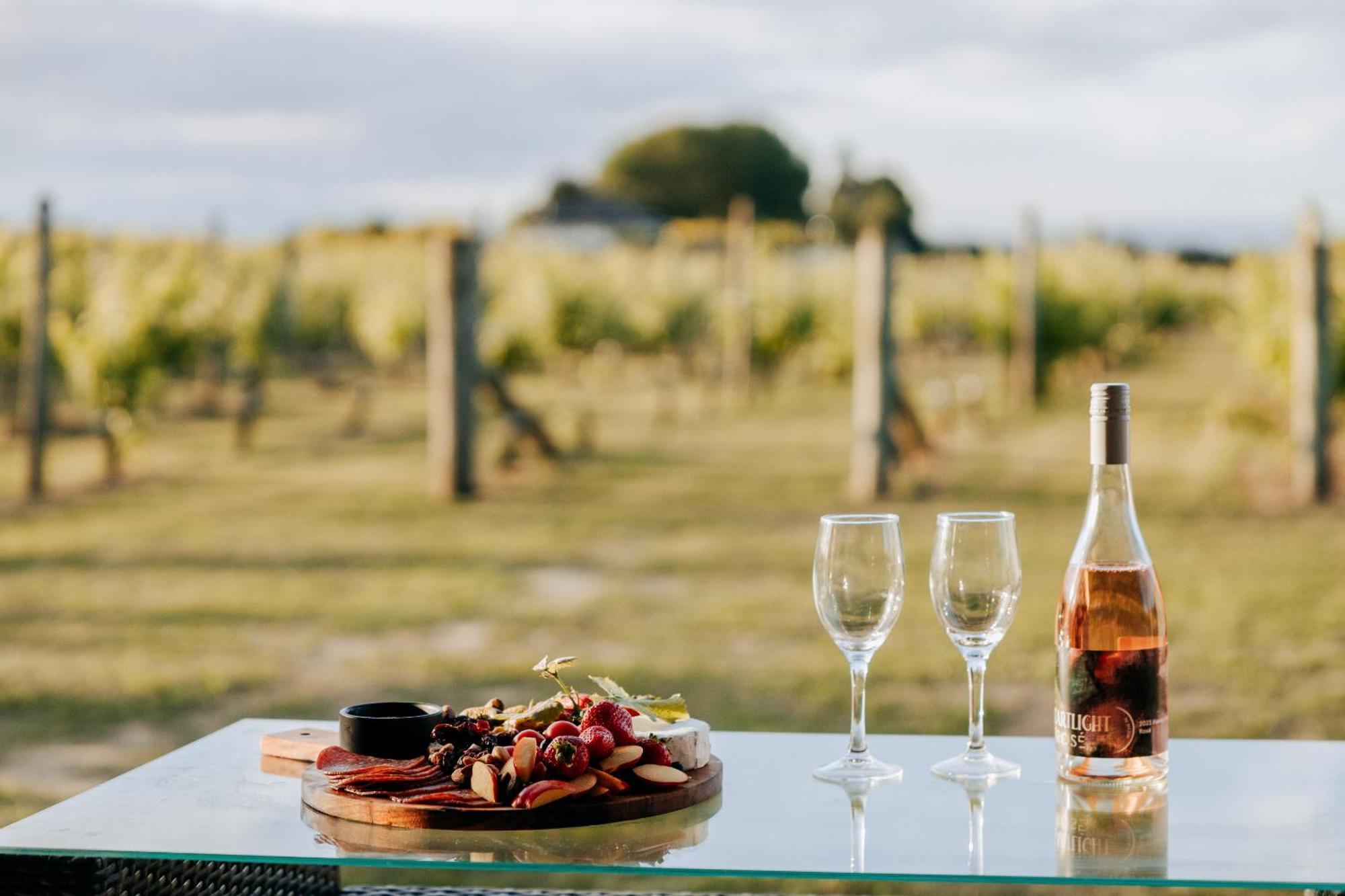 Villas & Vines Glamping Hastings Extérieur photo