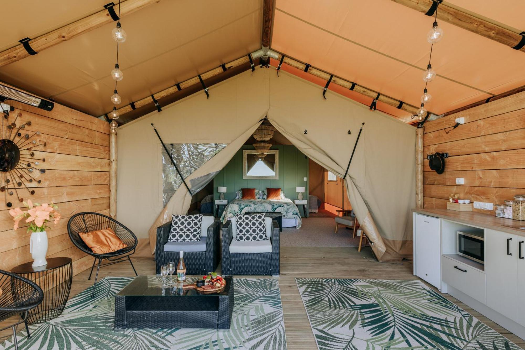 Villas & Vines Glamping Hastings Extérieur photo