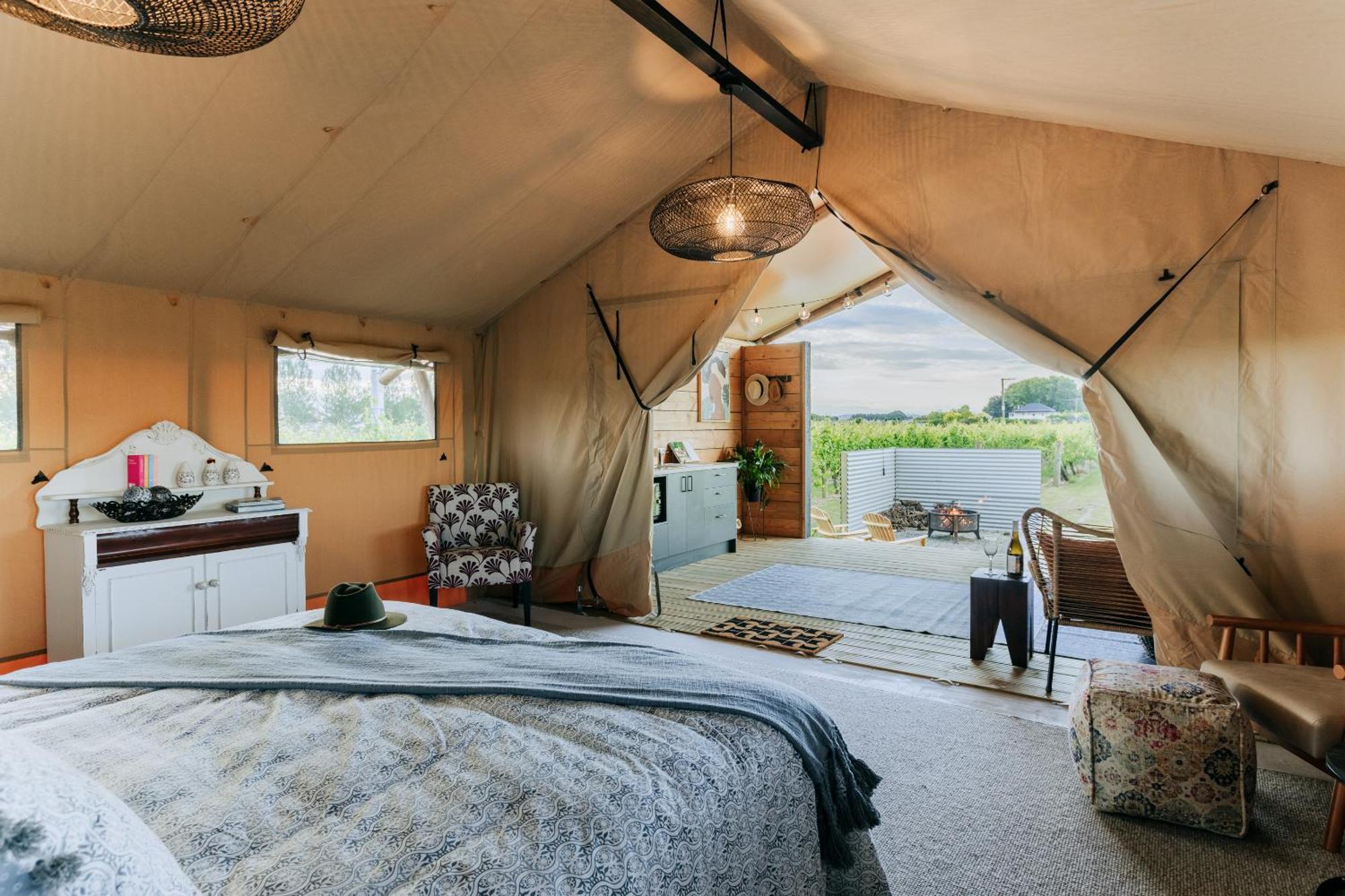 Villas & Vines Glamping Hastings Extérieur photo