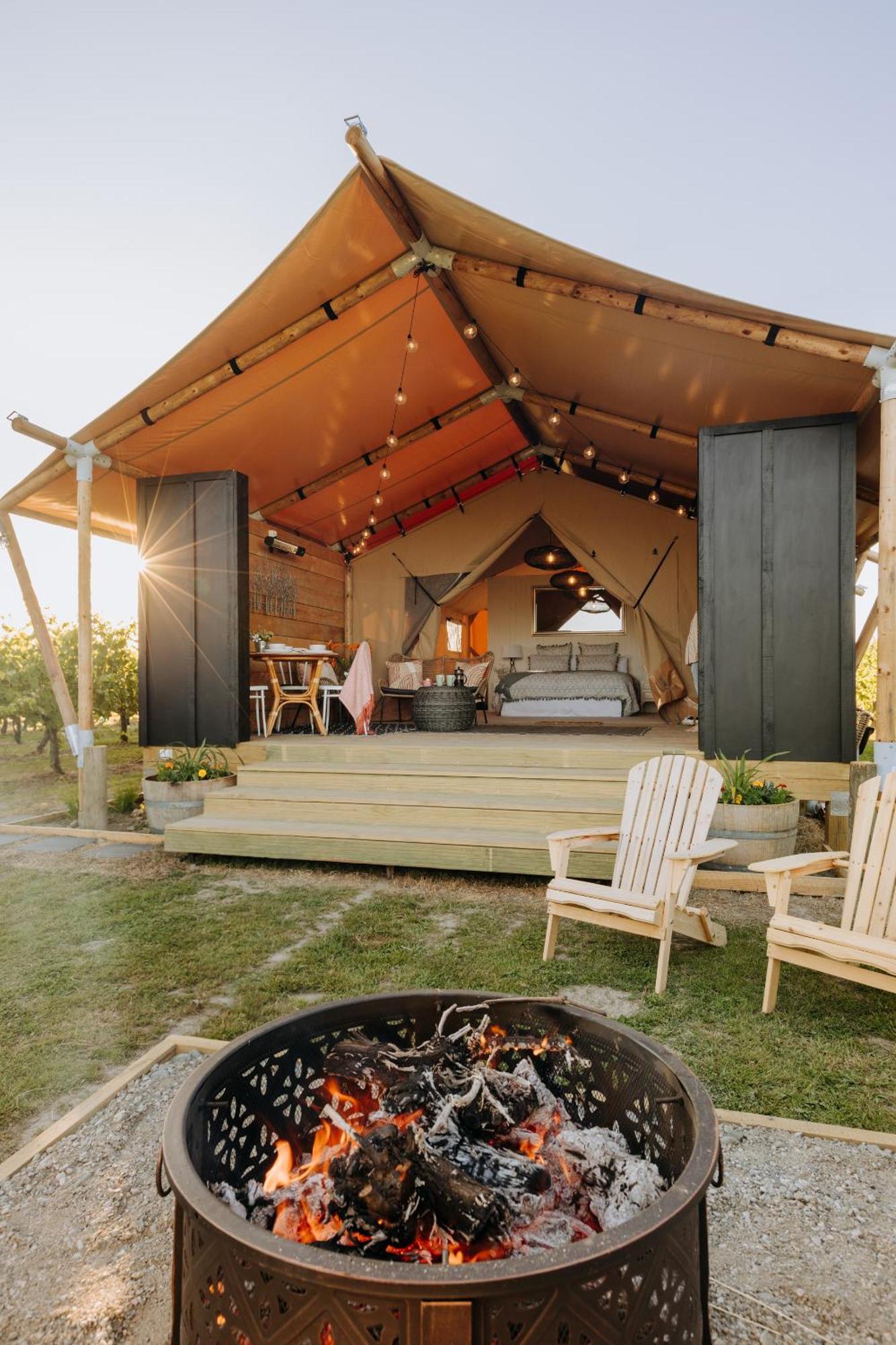 Villas & Vines Glamping Hastings Extérieur photo